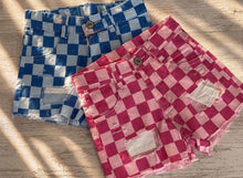 Load image into Gallery viewer, Bubblegum Pop Checkered Shorts
