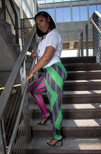 Load image into Gallery viewer, Pick A Side Leggings
